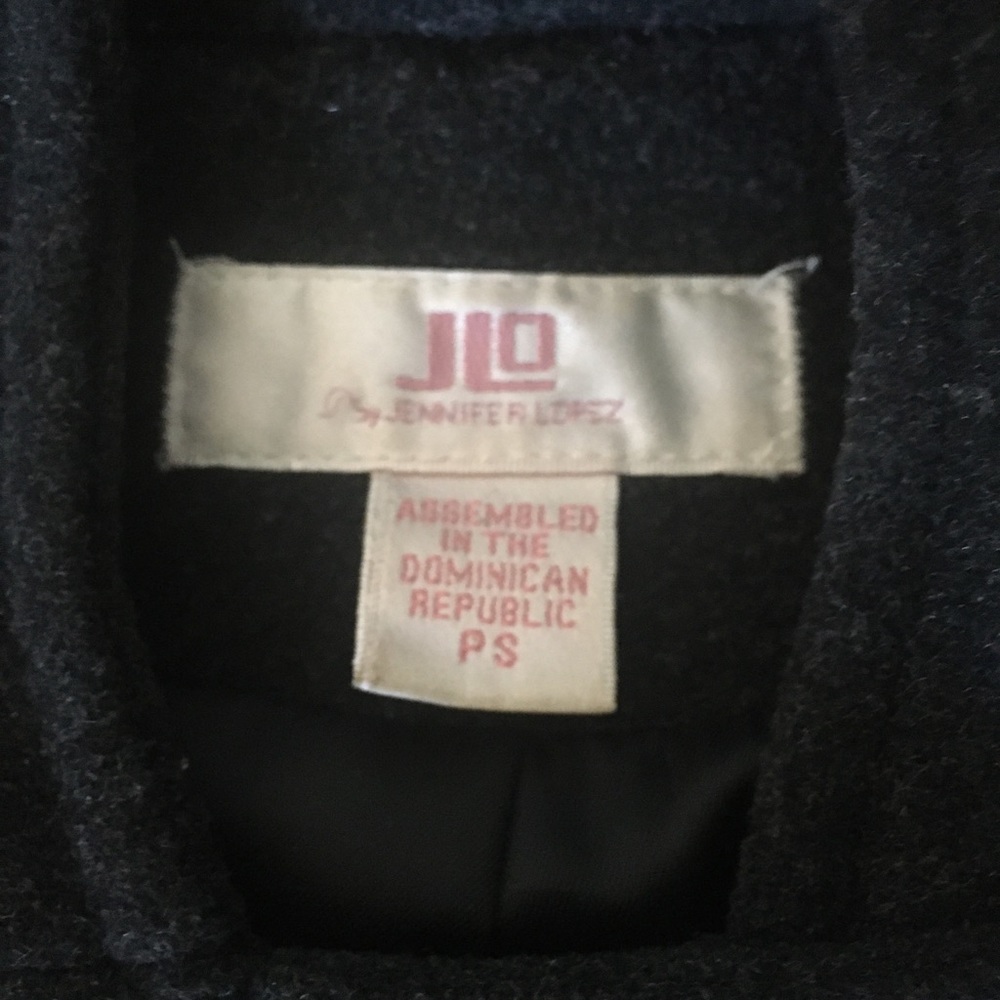 J Lo Coat - image 3